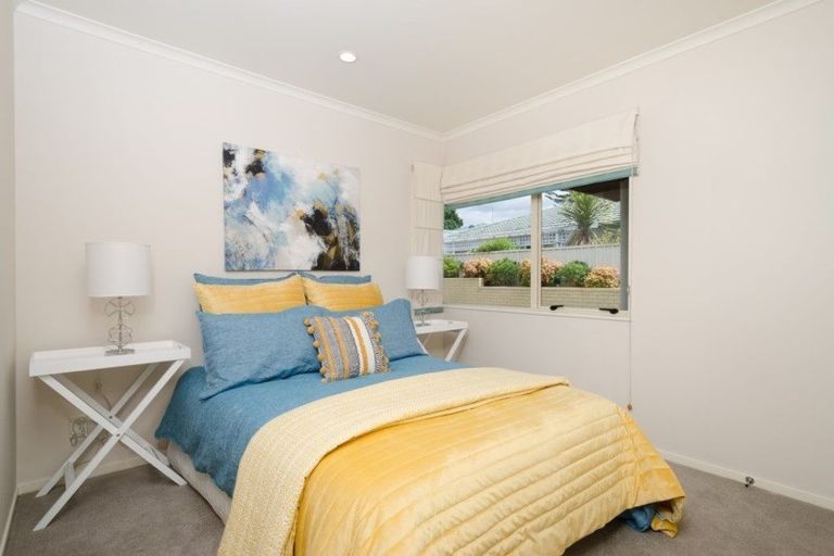 Photo of property in 1/213 Te Atatu Road, Te Atatu South, Auckland, 0610