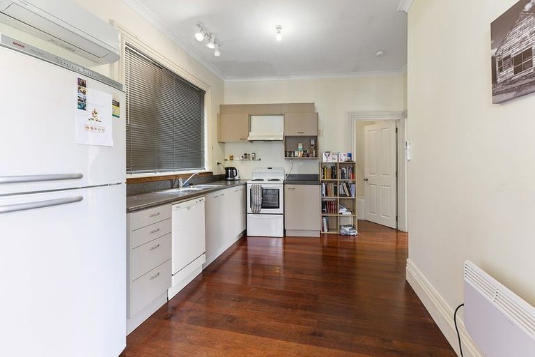 Photo of property in 41 Nairn Street, Mount Cook, Wellington, 6011