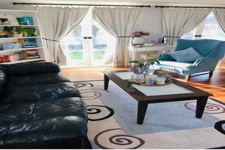 Photo of property in 72 Clarkin Road, Fairfield, Hamilton, 3214