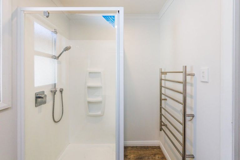 Photo of property in 14 Kingston Street, Awapuni, Palmerston North, 4412