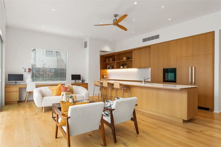 Photo of property in 78a Aorangi Road, Bryndwr, Christchurch, 8053