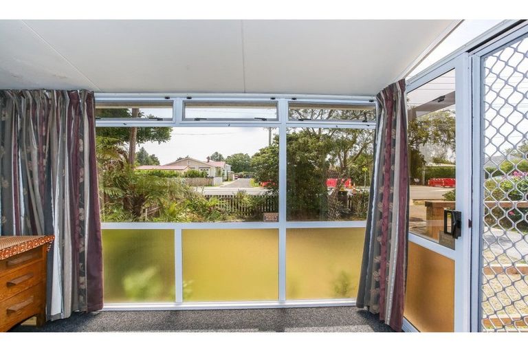 Photo of property in 2/101a Clevedon Road, Papakura, 2110