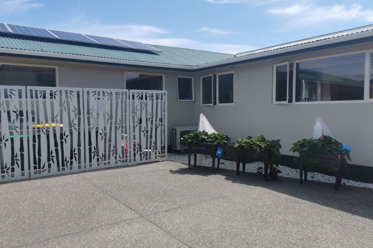 Photo of property in 232 Lake Terrace Road, Shirley, Christchurch, 8061