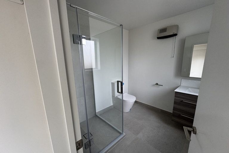 Photo of property in 2/27 Linwood Avenue, Linwood, Christchurch, 8011