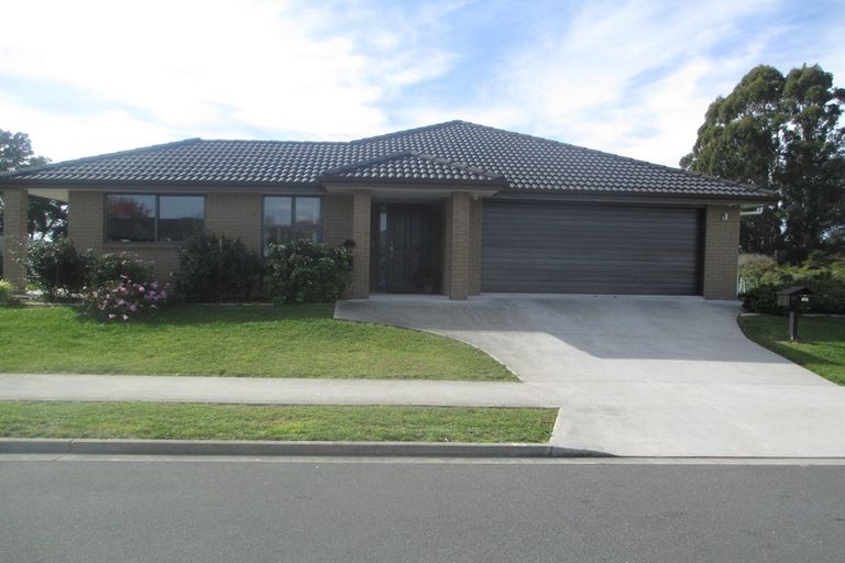 Photo of property in 39 Edgeview Crescent, Fitzroy, Hamilton, 3206