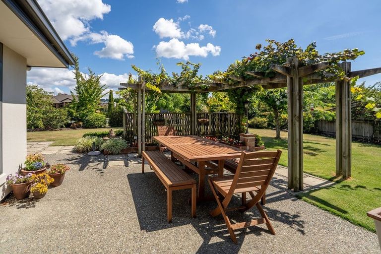 Photo of property in 38 Hollybush Drive, Brightwater, 7022