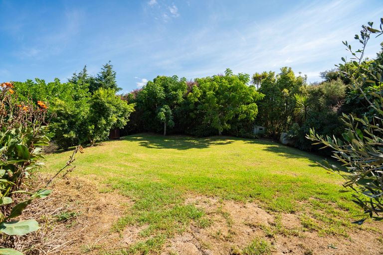 Photo of property in 235 Devich Road, Mangawhai, Kaiwaka, 0573