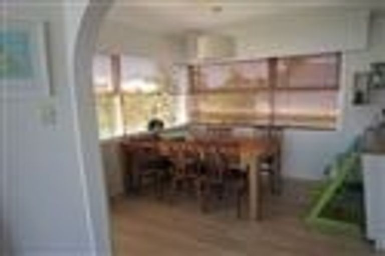 Photo of property in 1a Coronation Street, Belmont, Auckland, 0622