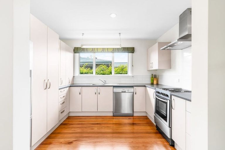 Photo of property in 24 Checketts Avenue, Halswell, Christchurch, 8025