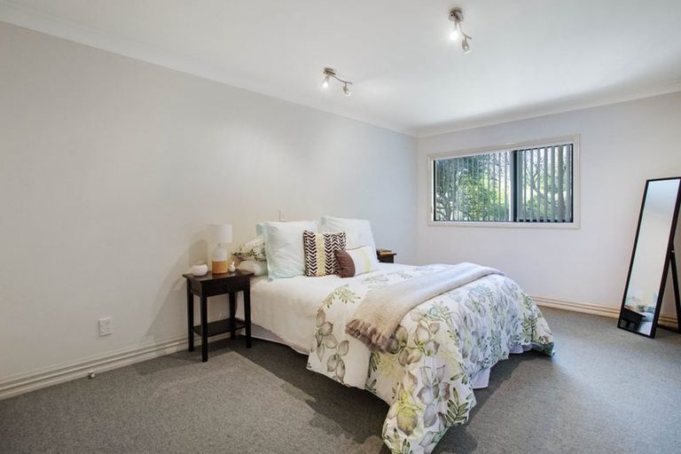 Photo of property in 1050 Hibiscus Coast Highway, Waiwera, Orewa, 0994