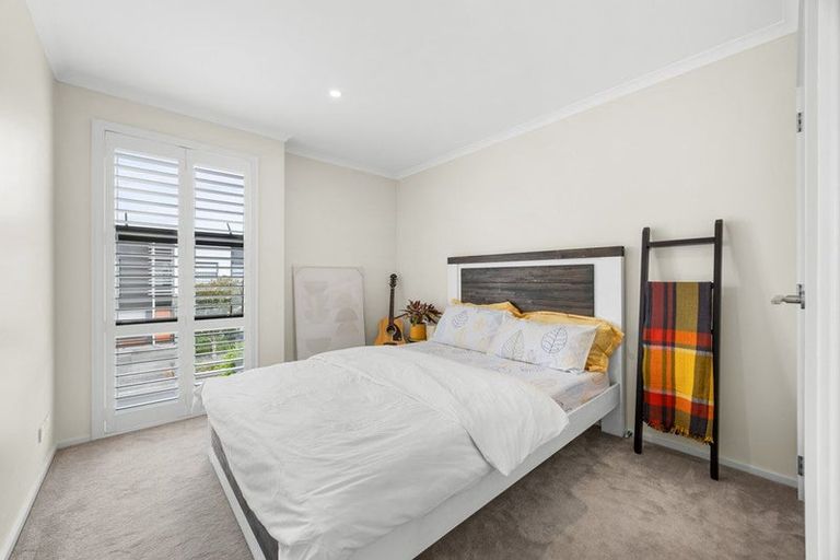Photo of property in 21 Grey Warbler Road, Hobsonville, Auckland, 0616