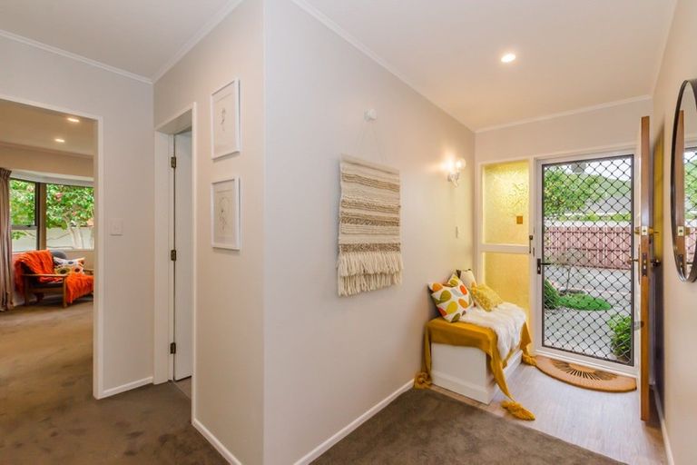 Photo of property in 7b Awanui Drive, Waikanae, 5036