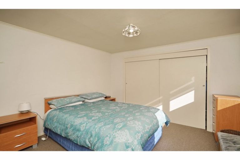 Photo of property in 52 Batten Grove, The Pines Beach, 7630