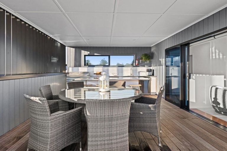 Photo of property in 19 Hospital Terrace, Hospital Hill, Napier, 4110