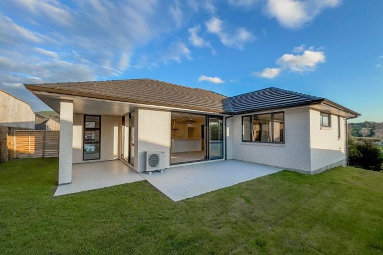 Photo of property in 35b Leathem Crescent, Pokeno, 2402