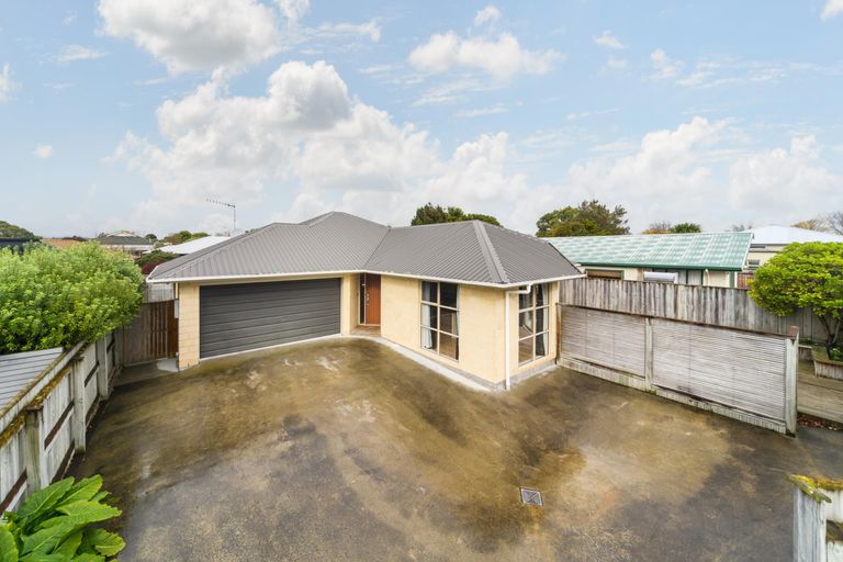 Photo of property in 170 Ferguson Street, West End, Palmerston North, 4412