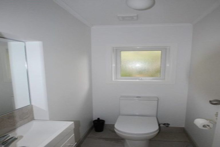 Photo of property in 54 Montgomery Avenue, Karori, Wellington, 6012