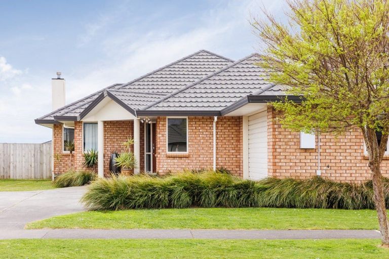 Photo of property in 163 Pacific Drive, Fitzherbert, Palmerston North, 4410