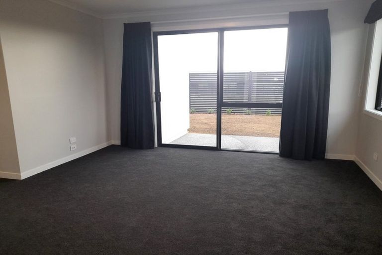 Photo of property in 33 Ngaru Crescent, Wharewaka, Taupo, 3330