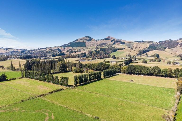Photo of property in 320 Gladstone Road South, East Taieri, Mosgiel, 9092