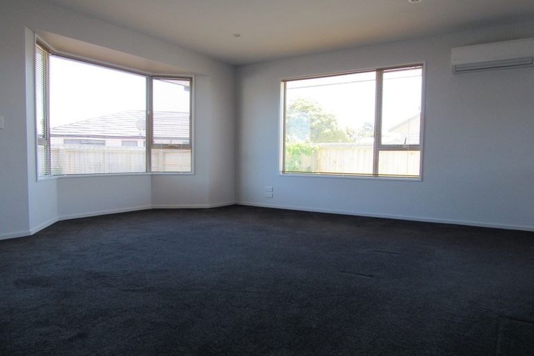 Photo of property in 2/10 Stacey Place, Woolston, Christchurch, 8062