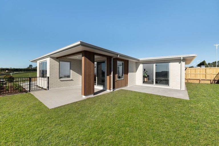 Photo of property in 7 Manotini Way, Pyes Pa, Tauranga, 3112