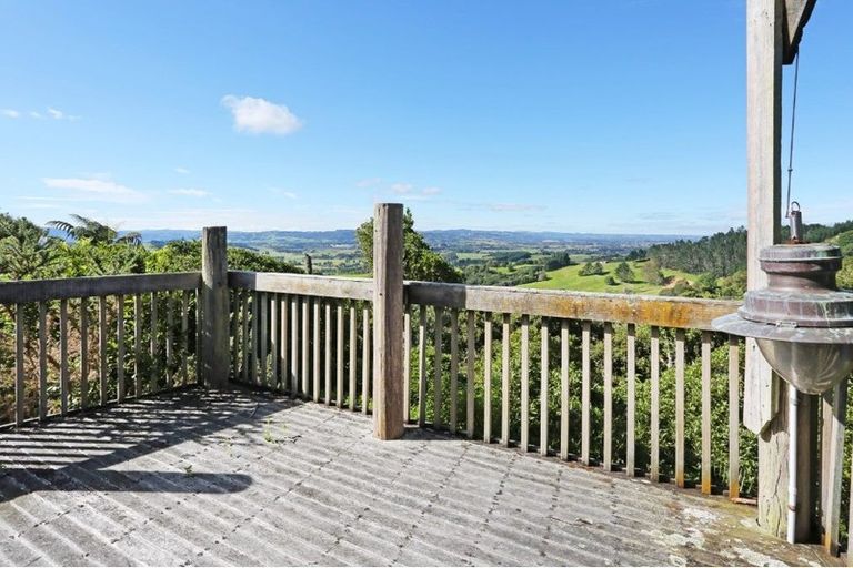 Photo of property in 501 Redoubt Road, Flat Bush, Auckland, 2019
