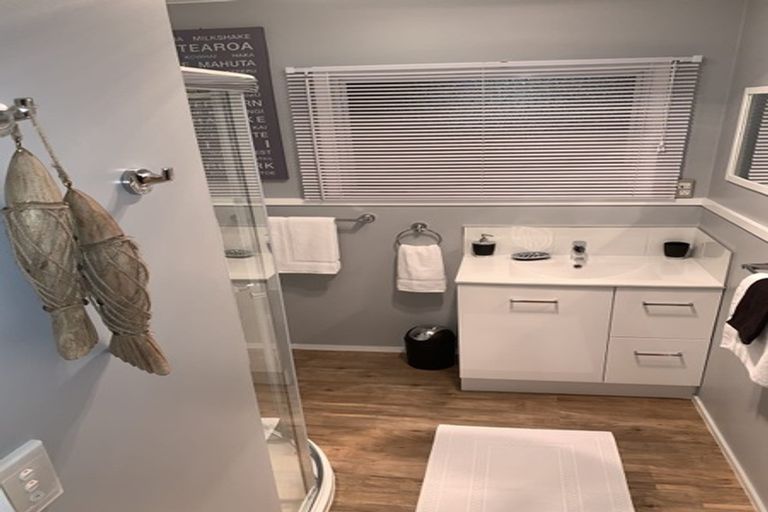 Photo of property in 41 Whitby Avenue, Whitianga, 3510