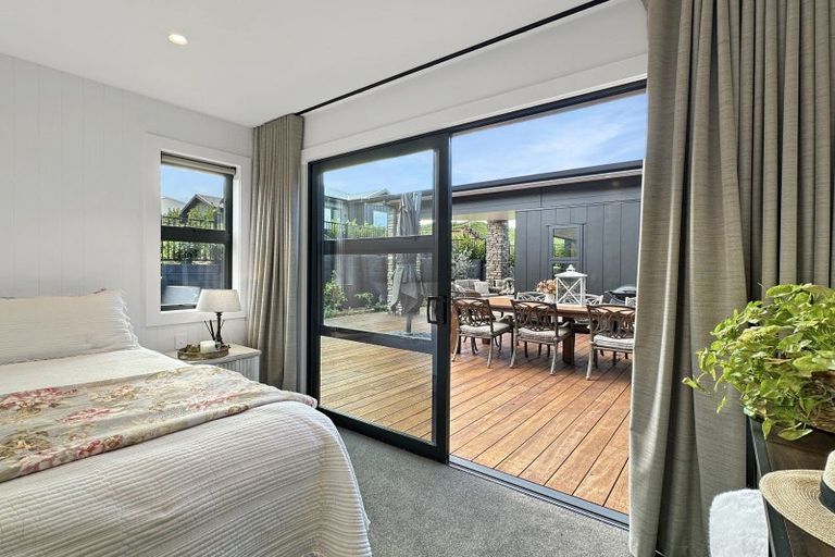 Photo of property in 8 Broadleaf Way, Kinloch, Taupo, 3377