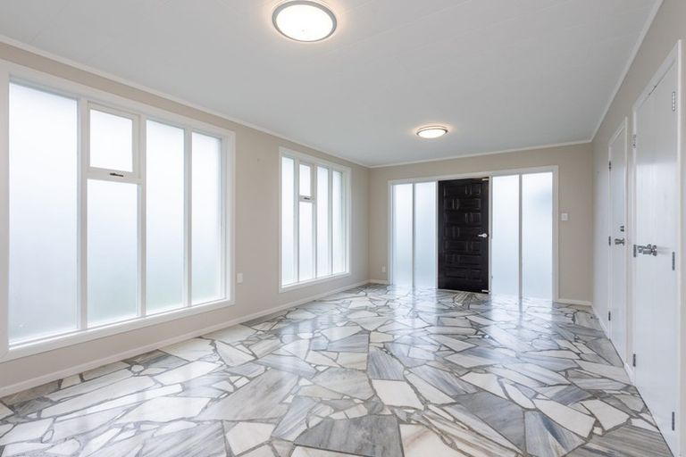 Photo of property in 14 Govind Grove, Ngaio, Wellington, 6035