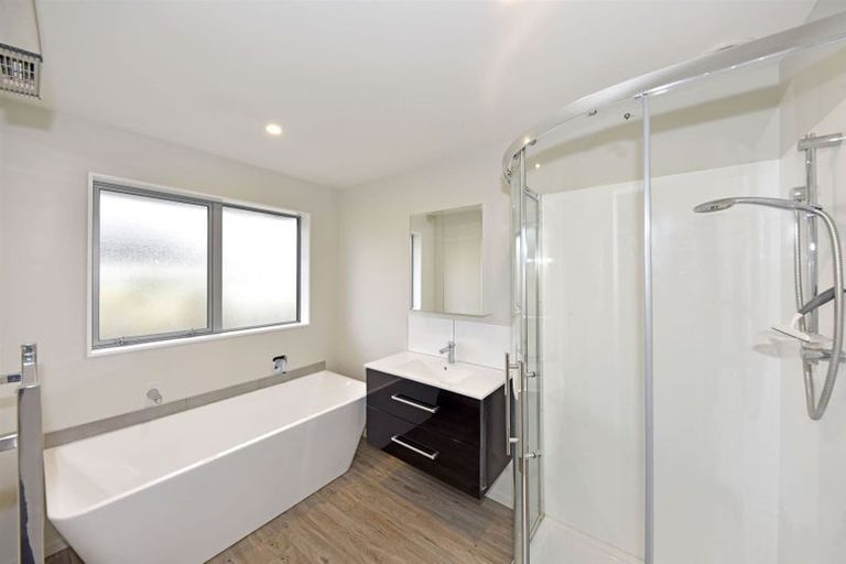 Photo of property in 5 Benjes Place, Woodend, 7610