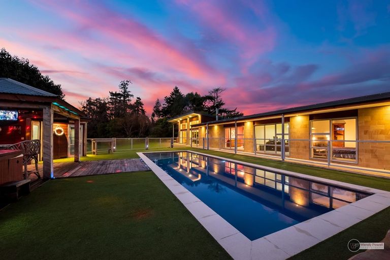 Photo of property in 183b Mangaroa Valley Road, Mangaroa, Upper Hutt, 5371