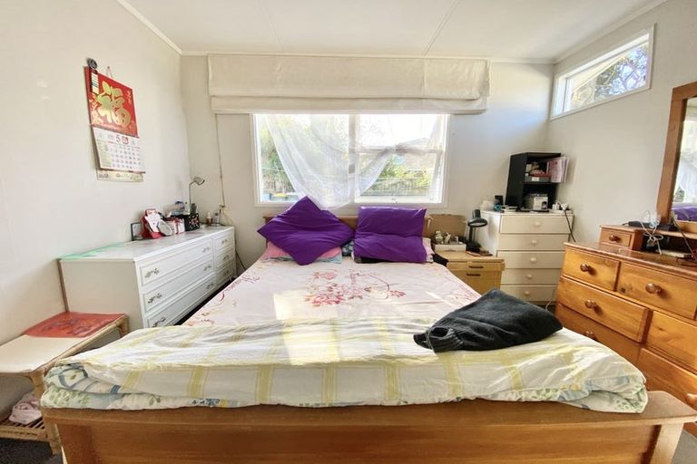 Photo of property in 58 Sylvia Road, Hillcrest, Auckland, 0627