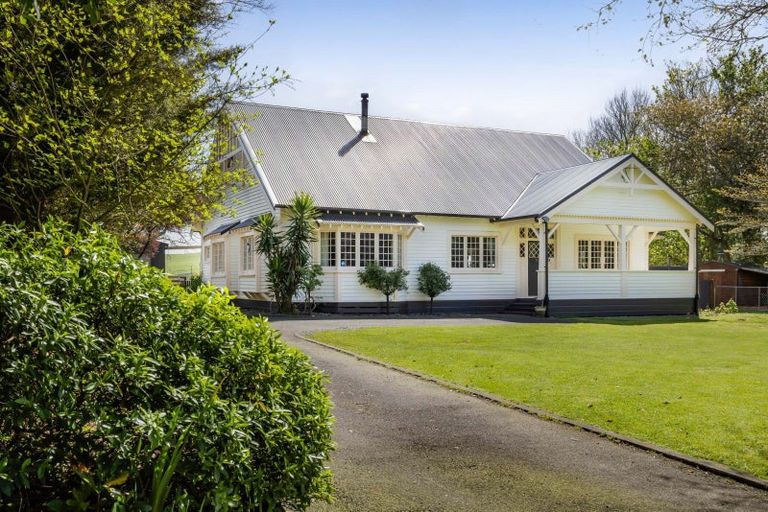 Photo of property in 38 King Edward Street, Eltham, 4322