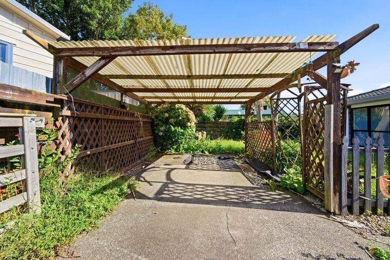 Photo of property in 69b Hamilton Drive, Waiuku, 2123