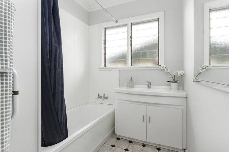 Photo of property in 1/437 Greers Road, Bishopdale, Christchurch, 8053