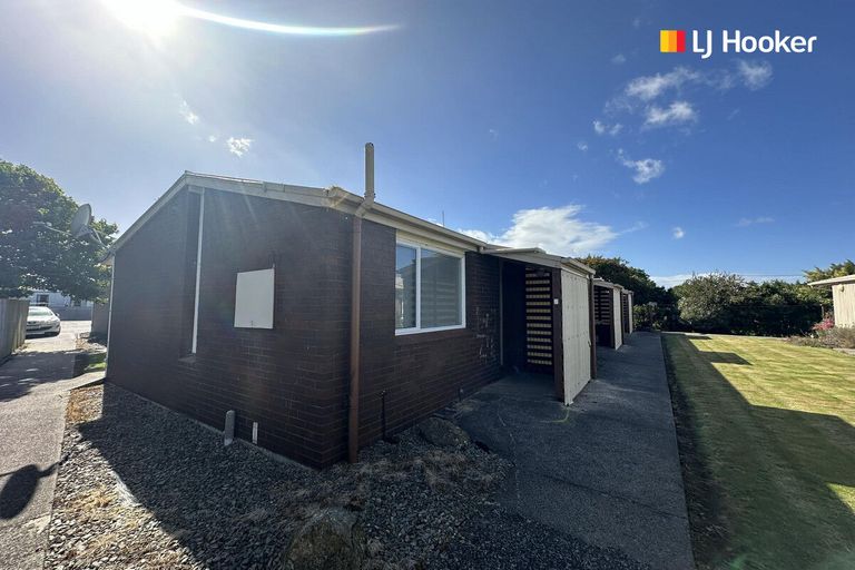 Photo of property in 10a Kirkcaldy Street, South Dunedin, Dunedin, 9012