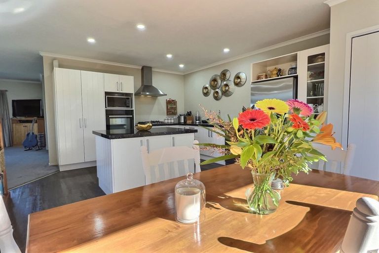 Photo of property in 10b Burness Road, Greenmeadows, Napier, 4112