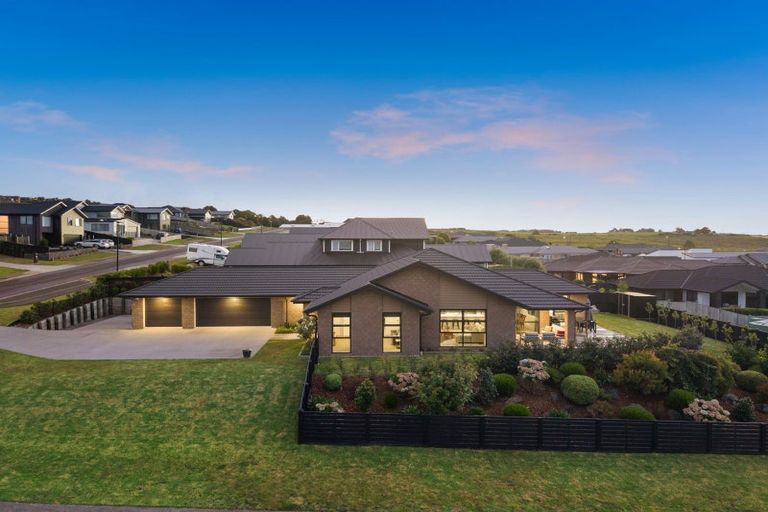 Photo of property in 15 Fisk Road, Pukekohe, 2120