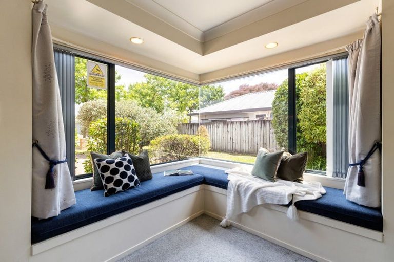 Photo of property in 22 Bouverie Crescent, Flagstaff, Hamilton, 3210