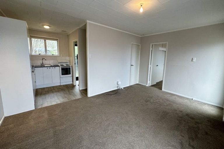 Photo of property in 24 Fitzwater Place, Henderson, Auckland, 0612