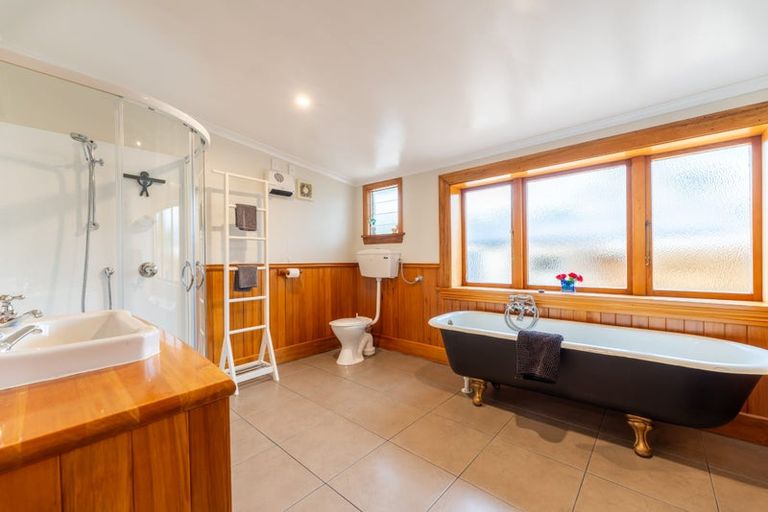 Photo of property in 16 Taylor Street, Geraldine, 7930