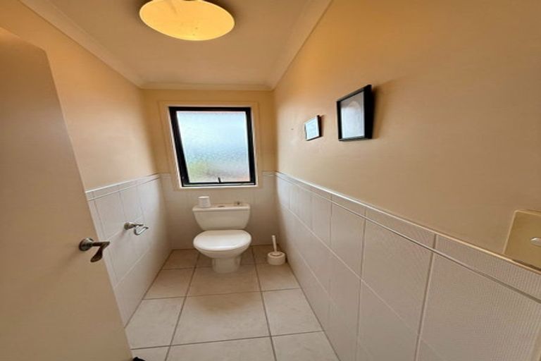 Photo of property in 46 Greenbough Lane, Greenhithe, Auckland, 0632