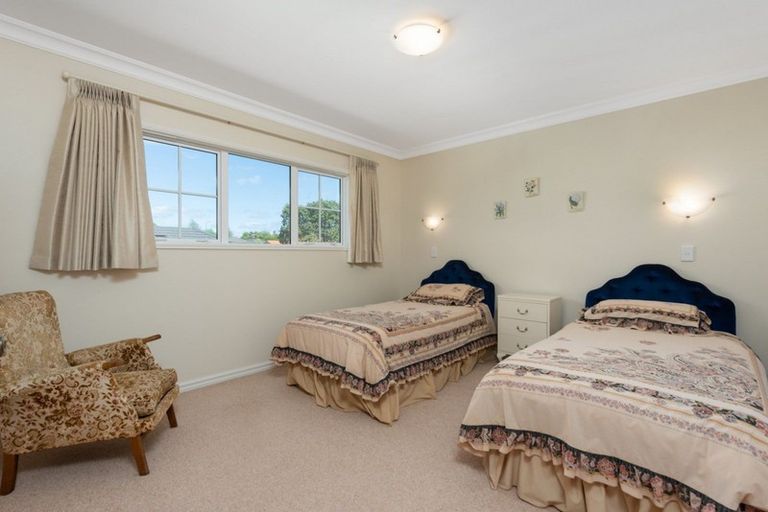 Photo of property in 28 Bodiam Place, Bethlehem, Tauranga, 3110