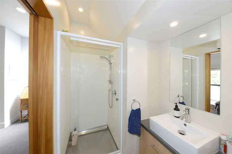 Photo of property in 5 Rhodesvale Terrace, Cashmere, Christchurch, 8022