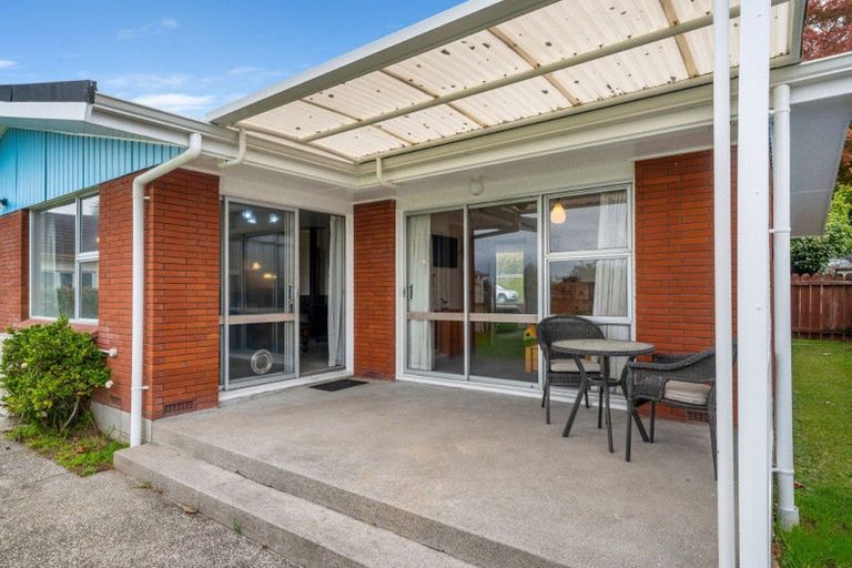 Photo of property in 61 Queen Street, Te Puke, 3119