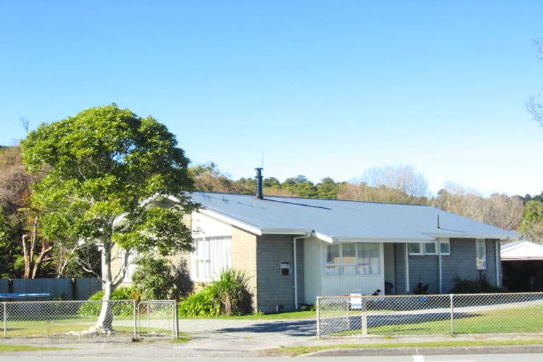 Photo of property in 11 High Street, Greymouth, 7805