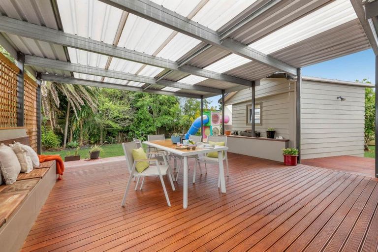 Photo of property in 10 Fourth View Avenue, Beachlands, Auckland, 2018