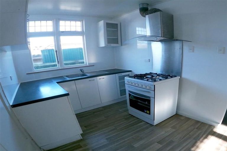 Photo of property in 42 Suffolk Street, Phillipstown, Christchurch, 8011