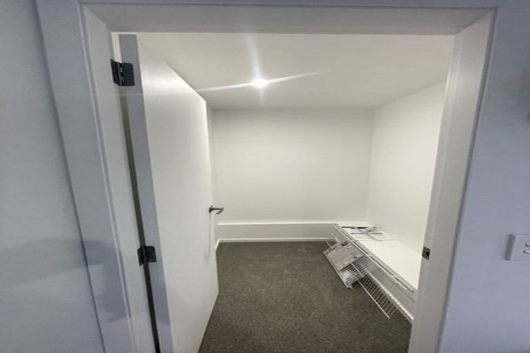 Photo of property in 9 Radnall Way, Johnsonville, Wellington, 6037